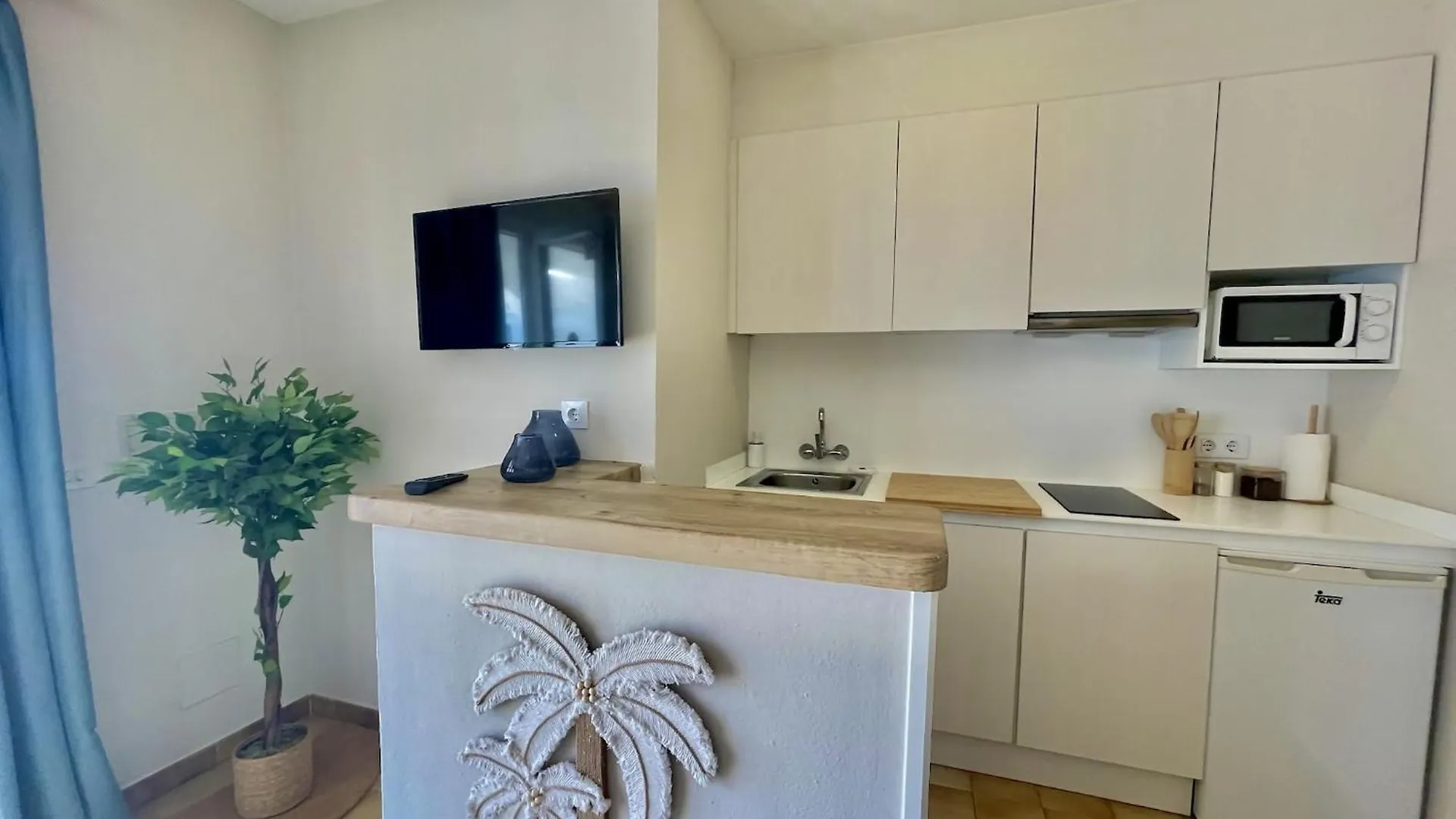 Oasis Calan Porter Cala En Porter  Apartamento Cala En Porter (Menorca)